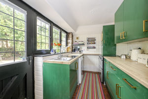 Photo 17- click for photo gallery